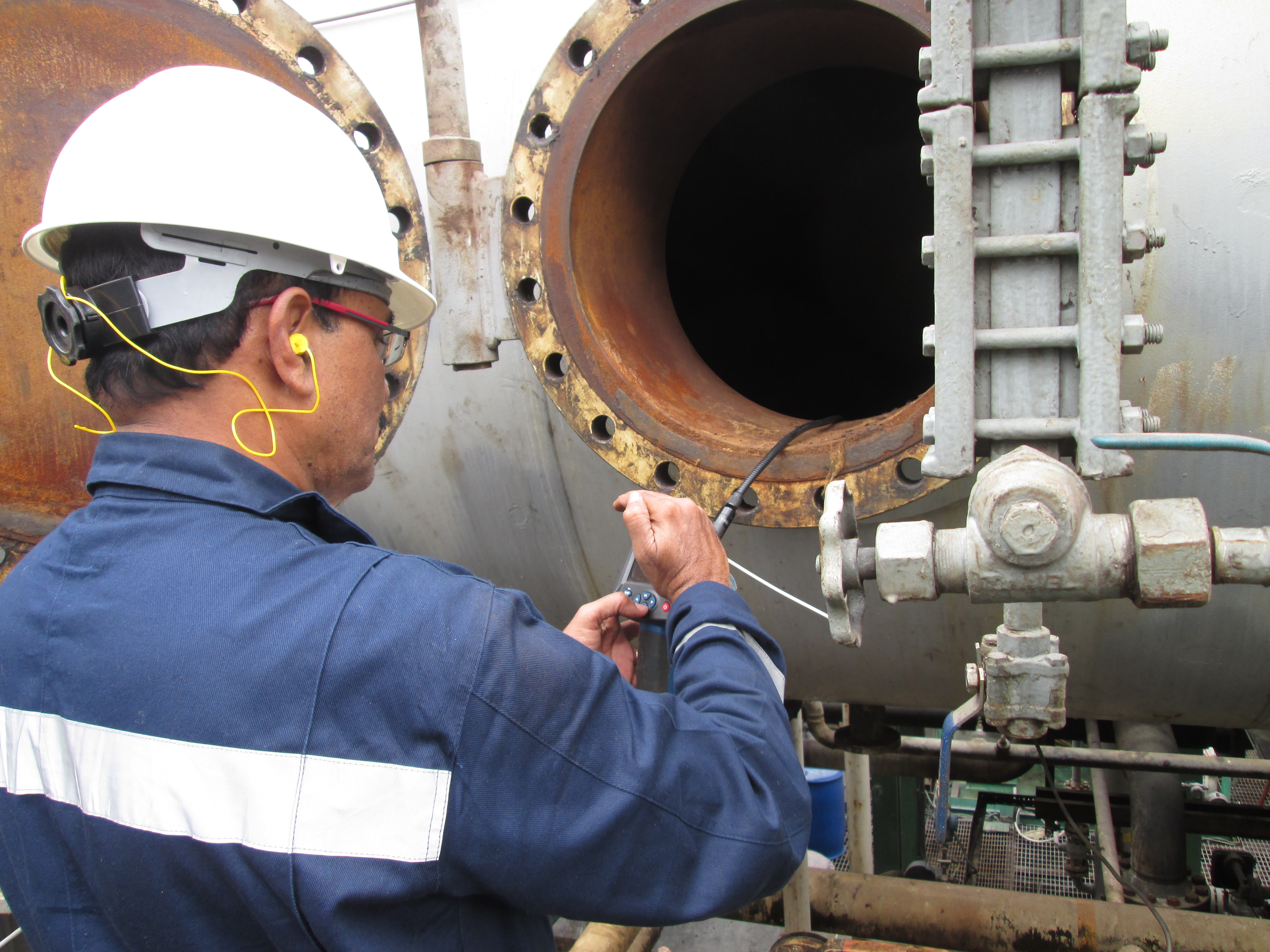 Pressure Vessel Cleaning & Inspection